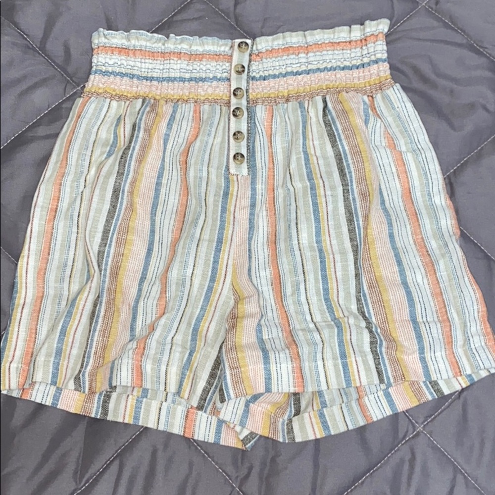 Tillys stripped high wasted shorts